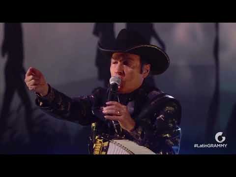 Los Tigres Del Norte | Tres Veces Mojado - En Vivo (Latin Grammy 2020)