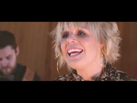 Karitas - Ég gef þér mína ást (Make you feel my love - Cover in Icelandic)