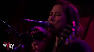 The Breeders - &quot;Wait In The Car&quot; (Live at Rockwood Music Hall)