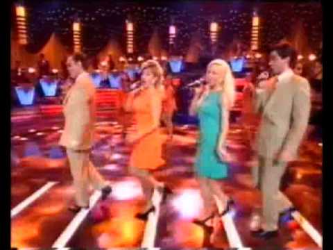 David Civera y compañeros en canciones de nuestra vida hacen un pupurri homenaje a Luís Aguilé