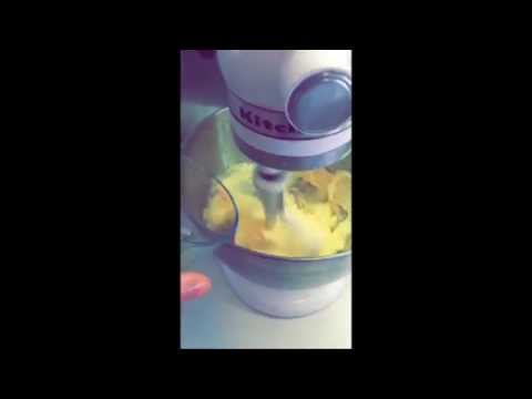 Nútíminn.is - Sóli bakar köku handa Andra