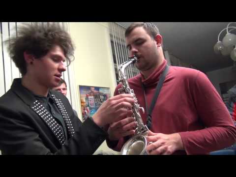 TRIO: violina, alt-saksofon i klavir