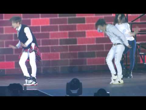 141108 Super Show 6 in Hong Kong 1+1 = LOVE (Eunhyuk park)