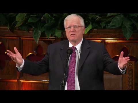 Pastor Lutzer l The Power Of A Clear Conscience - Sermon 9 - "Reconciling Broken Relationships"