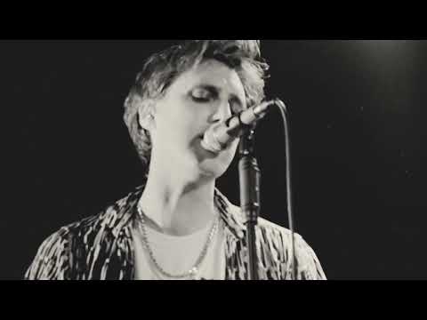 Echo Machine -  The Cage