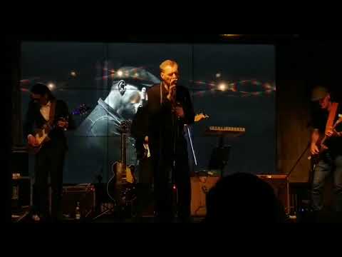 Rzeszowskie Piwnice, Kłusem z Blusem, Piotr Bienkiewicz, Sebastian Stachurski