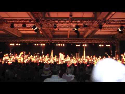 Clueso & Stüba Philharmonie - So sehr dabei @Zeche Zollverein Essen 01/12/2009