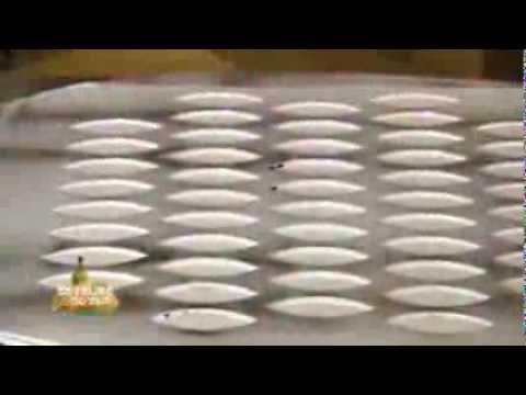 download lagu mp3 mp4 Bonbon Calisson, download lagu Bonbon Calisson gratis, unduh video klip Bonbon Calisson