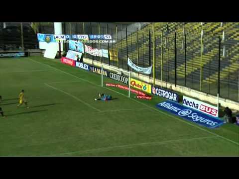 Pellegrino, la figura del Halcón.Almirante-Defensa.Fecha 34.B Nacional.Fútbol Para Todos