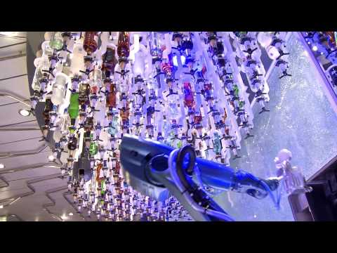 Discover the Bionic Bar with cocktails made by robots