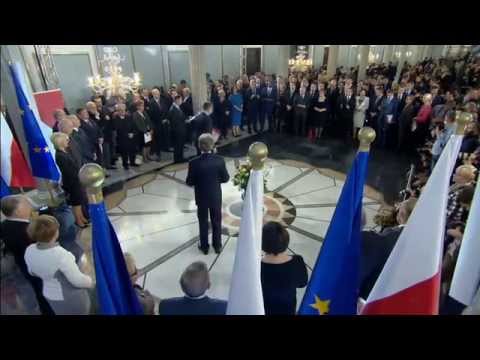 Arkadiusz Mularczyk podczas wręczenia zaświadczenia o wyborze