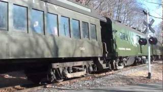 preview picture of video 'Valley Railroad 40 Northbound at Old Deep River Road'