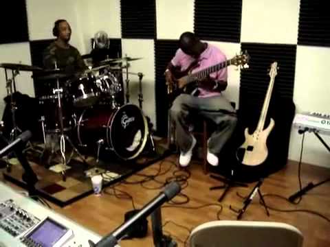 Darrell Freeman solo