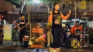 Download lagu goyang nurul-Nurul feat retmelo buskers,goyang power mp3 Download lagu goyang nurul-Nurul feat retmelo buskers,goyang power mp3