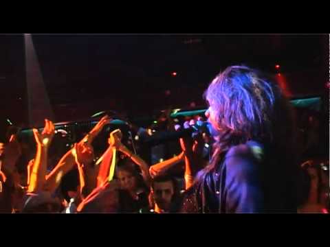 TERRI B - SOUTH AMERICAN TOUR 2011 @ LIV. Viernes 21/10/2011