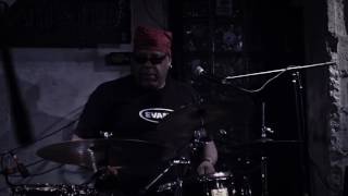 PHOENIX RIVERA SOUNDCHECK AT CHURCHILL'S