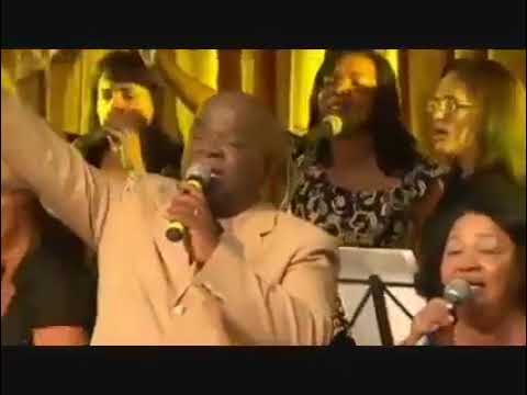 QUANDO JESUS ESTENDEU A SUA MÃO...