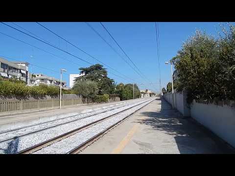 E402A 041 per IC 704 Bari Centrale-Roma Termini, in transito a Bari Palese!