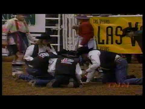 PBR 1998: Panhandle Slim Mauls Roach Hedeman