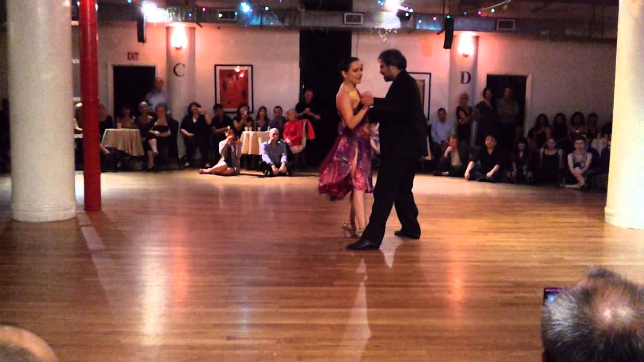Argentine Tango: Daniela Pucci & Luis Bianchi -  LA ESPUELA
