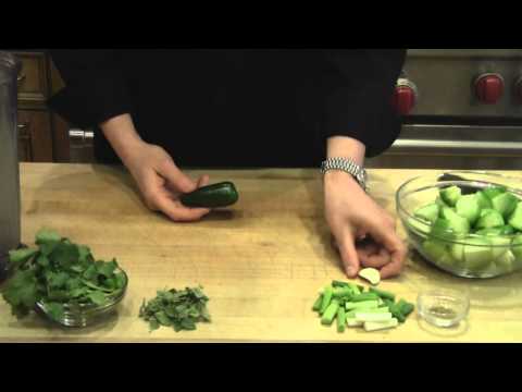 How to Make Tomatillo Salsa