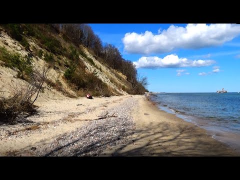 Dzikie plaże Gdynia Oksywie i Babie Doły - Zatoka Pucka (klif, bulwar, torpedownia)