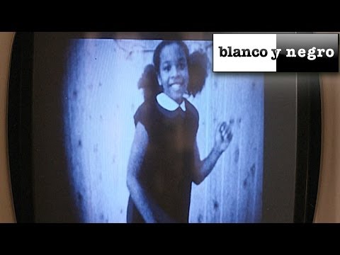 Yolanda Be Cool Feat. Crystal Waters - Le Bump (Official Video)