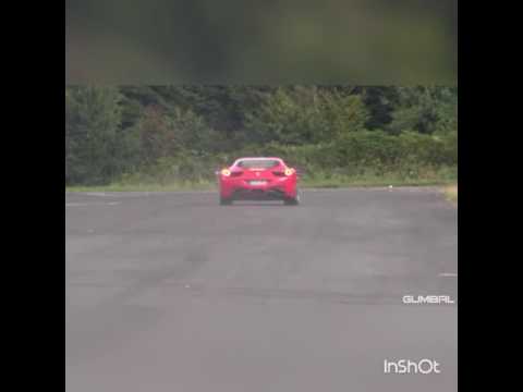 Ferrari 458 vs Ferrari 488