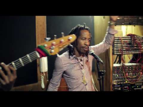Exile Di Brave & Yard Drive " LOVE CHANGES " Live at Grafton Studios