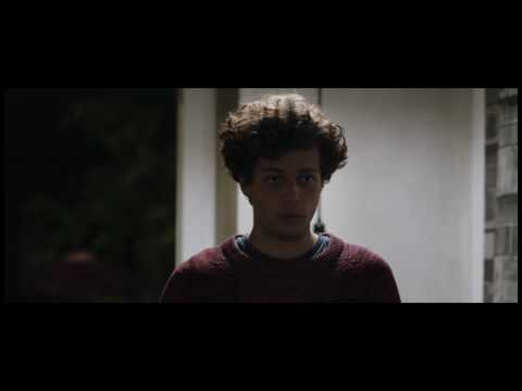 Thumbnail of the video: SLAM - TUTTO PER UNA RAGAZZA - Scena del film "Mi accompagni e poi te ne vai"