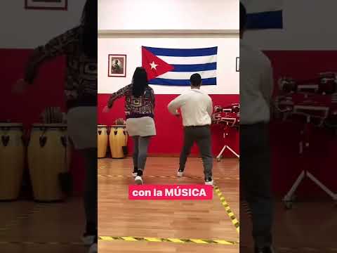 Mini Tutorial AFRO en SALSA 🇨🇺Pedrito & Giusy