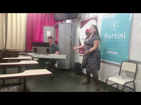 Workshop de aperfeiçoamento vocal com a soprano Fabíola Protzner