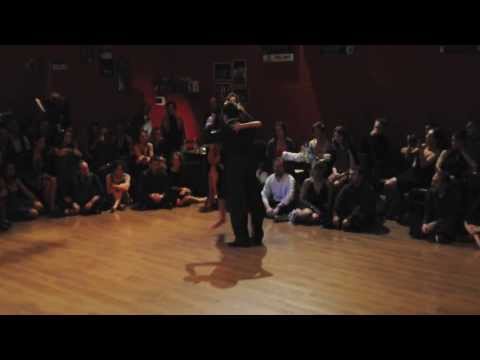 Noelia Hurtado Carlitos Espinoza, Pensalo Bien