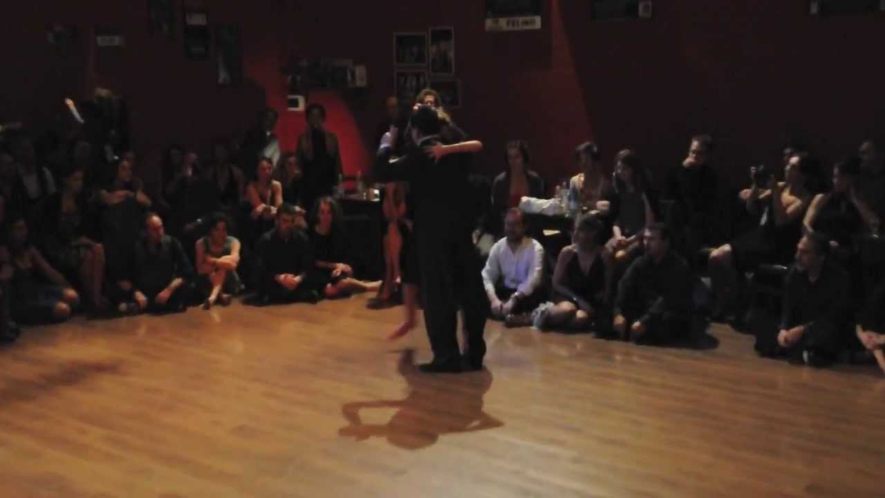 Noelia Hurtado Carlitos Espinoza, Pensalo Bien