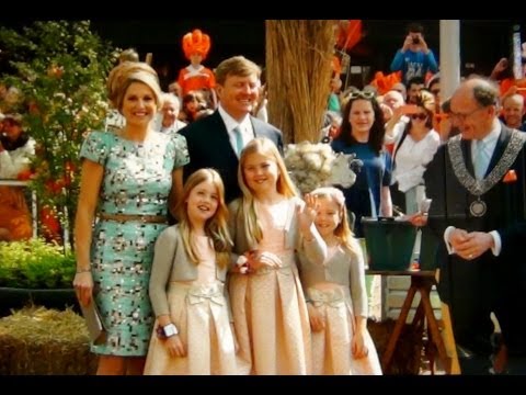 Prinsesjes bij Koningsdag 2014 in Amstelveen.