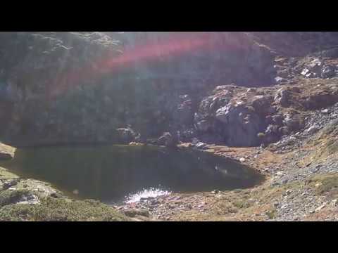 Lago Inferiore del Frisson 2057 m - Valle Vermenagna.