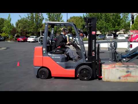 Toyota 8 series 6,000 lb 8FGCU30 Cushion Forklift Demo
