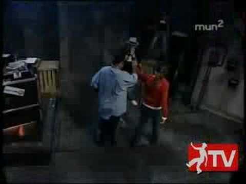 Mellow Man Ace - Performing Mujeres Benzes & Mentirosa Live!