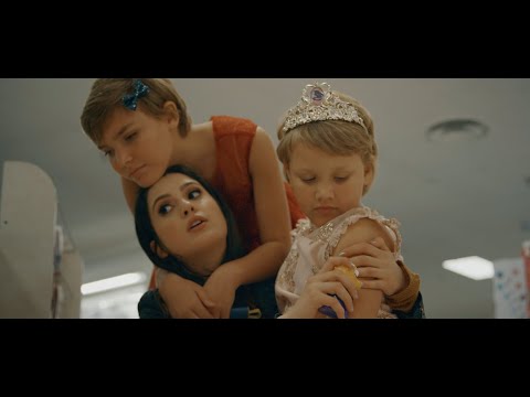 Laura Marano - Me and the Mistletoe (Official Music Video)