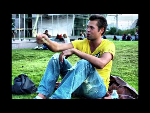 Laveerre - Jotain vitun väliä