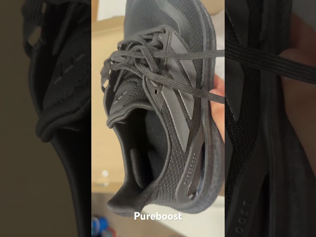 Vídeo relacionado con adidas Hombre Pureboost 5, Core Black/Core Black/Core Black, 44 2/3 EU