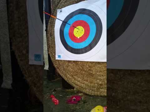 Barebow archery that one arrow