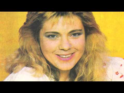 Руся - Зачароване Коло.. Муз. К.Осауленко сл. А. Матвiйчук.(1989)