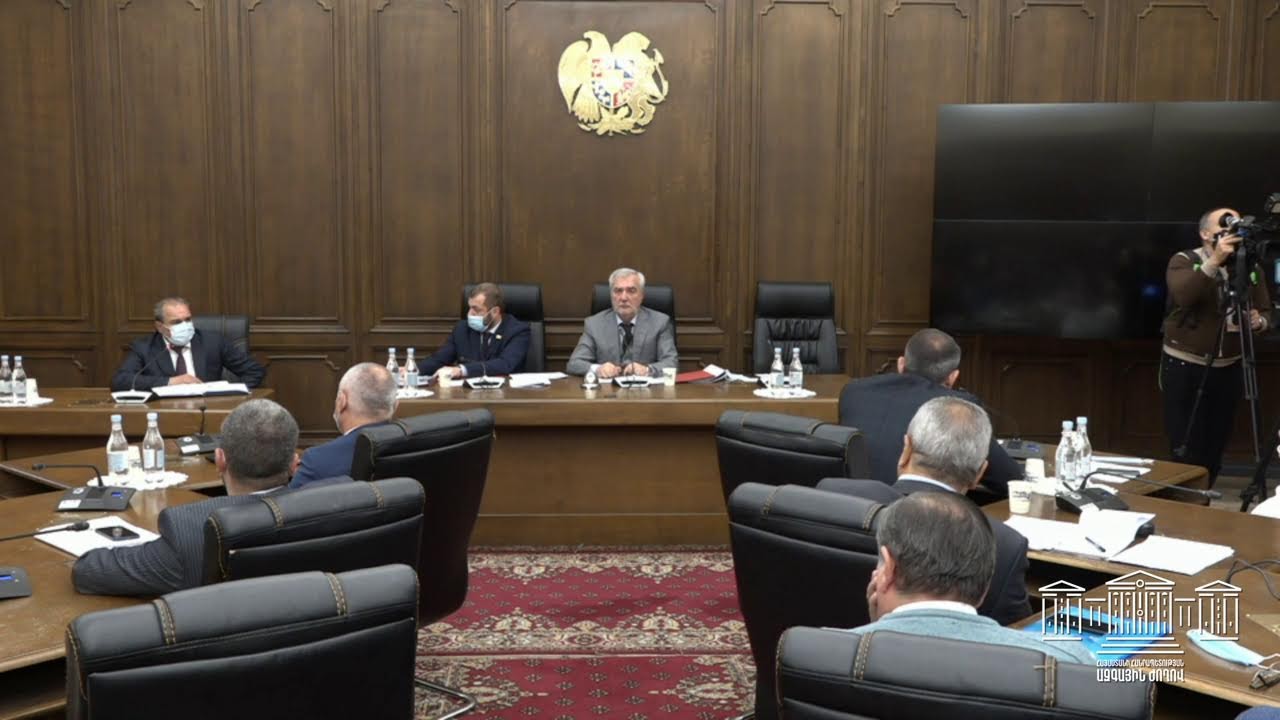 Ուղիղ. Ուժային կառույցների ներկայացուցիչները ներկայացնում են իրենց գերատեսչությունների բյուջեն