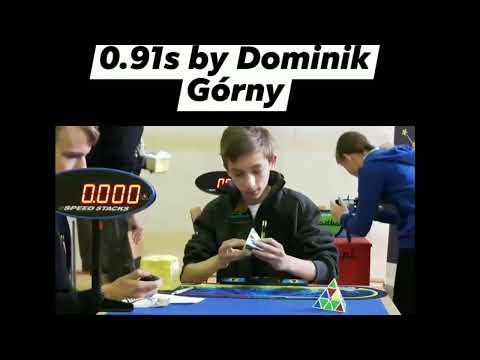 He JUGGLED and SOLVED 3 Rubik's cubes! -  Guinness World Records