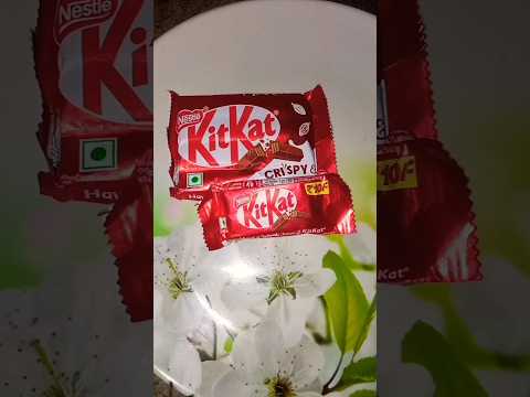 KitKat chocolate big and small pack