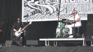 Death From Above 1979 - Going Steady (Lollalapalooza Chicago 2011)