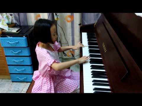 Yeoh Yu Mei plays Moody Prawn Blues 2015 piano exam piece ABRSM grade 3