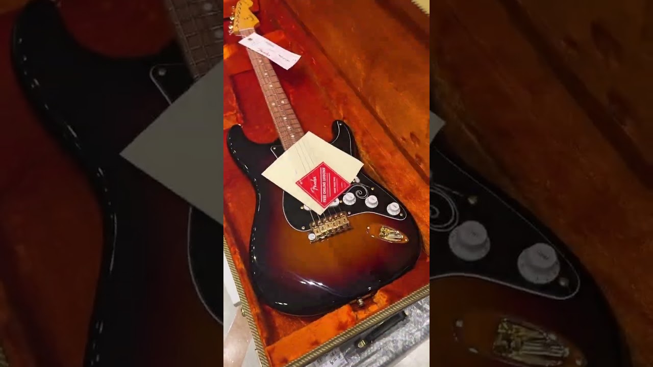 【#開封動画】Fender　SRVシグネチャーモデルを開けていく- #fender #stratocaster #guitar #shorts