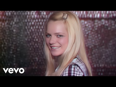 France Gall - Les gens bien élevés (Clip Officiel HD)